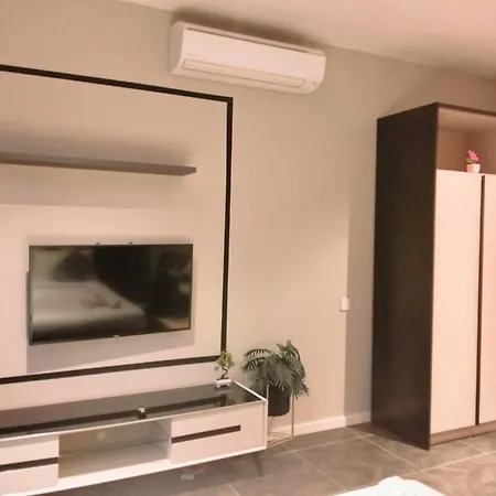Scarletz Suites Klcc By Signature Apartment Kuala Lumpur Luaran gambar