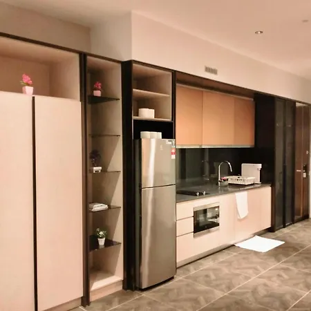 Scarletz Suites Klcc By Signature Apartment Kuala Lumpur Luaran gambar