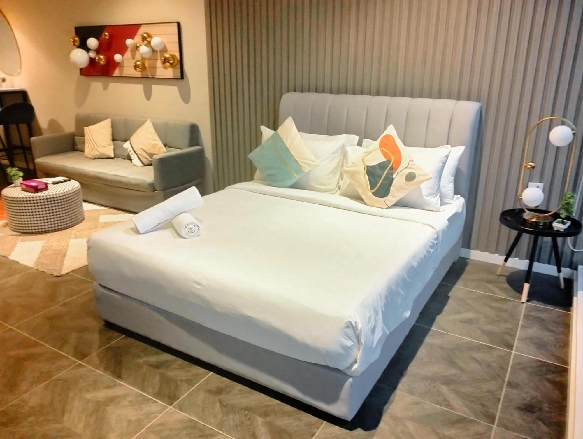 Apartment Scarletz Klcc By Signature